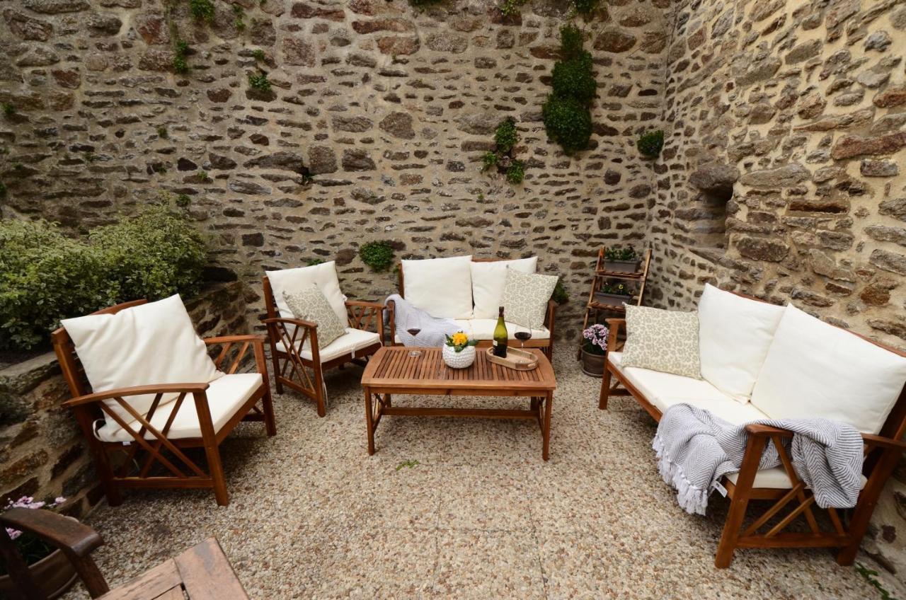 Hotel De La Porte Saint-malo Dinan