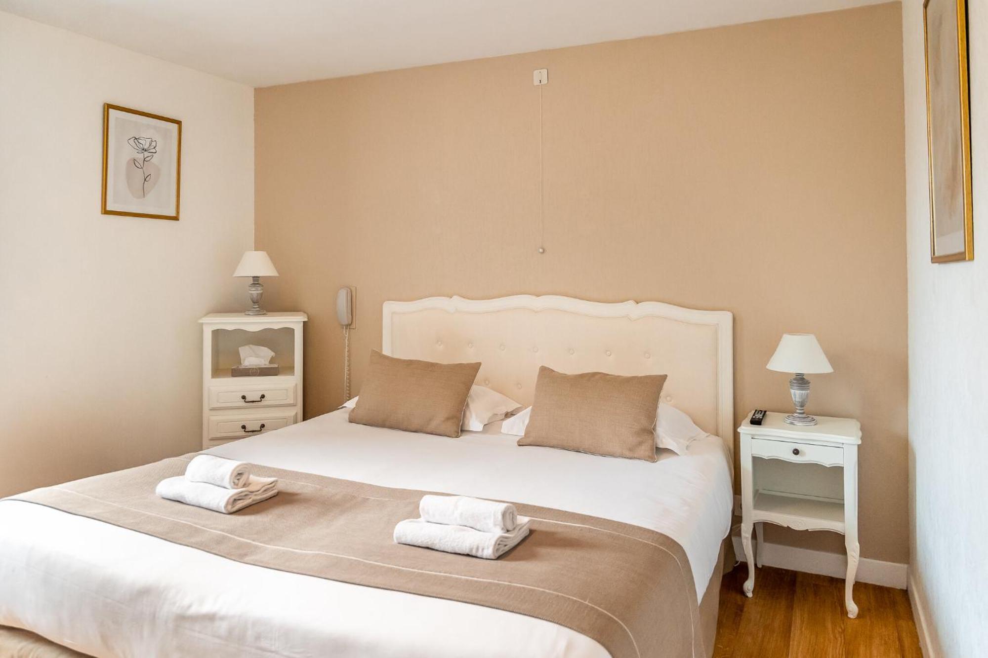 Hotel De La Porte Saint-malo Dinan