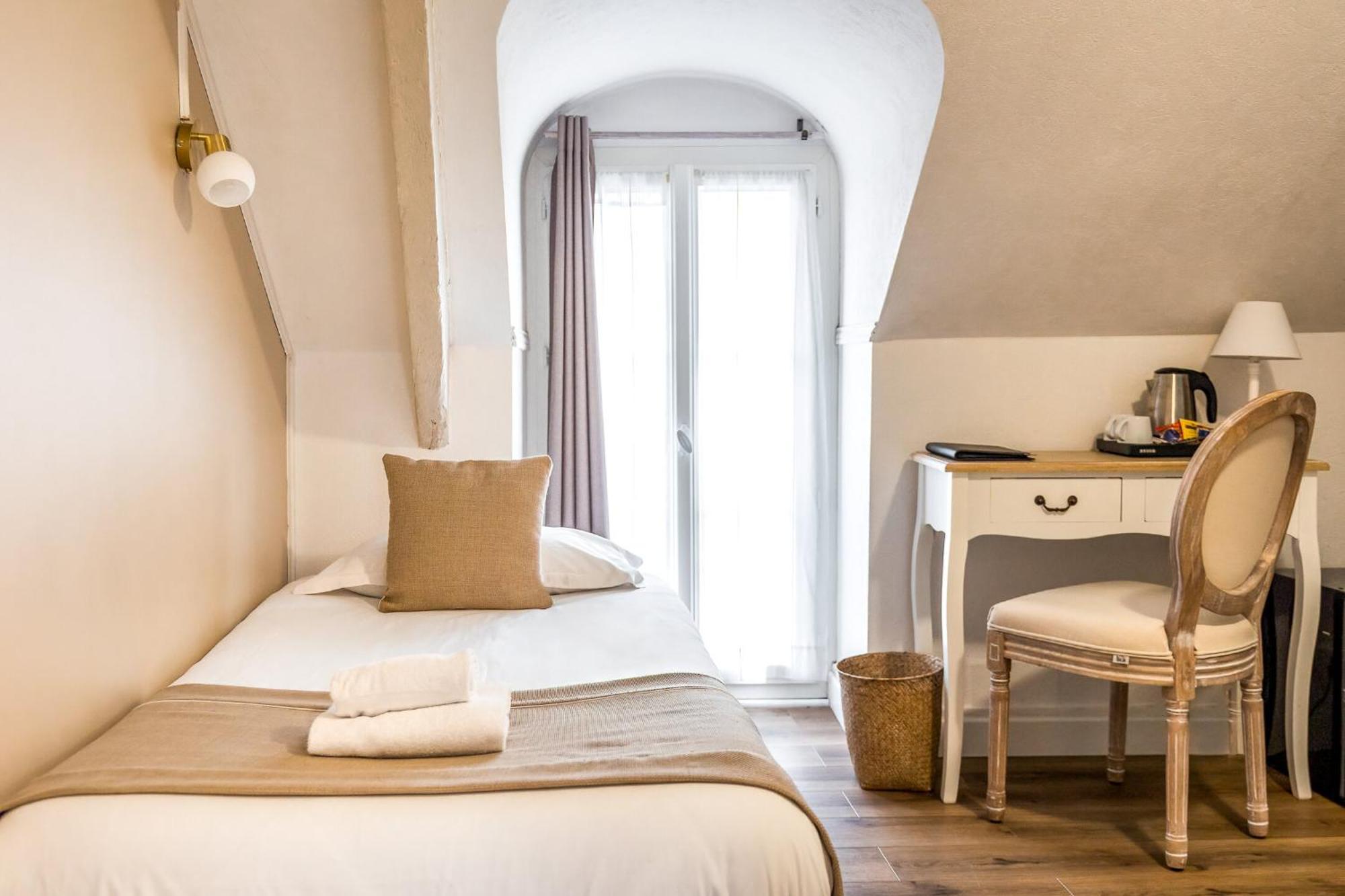 Hotel Demeures & Chateaux - De La Porte Saint-malo Dinan