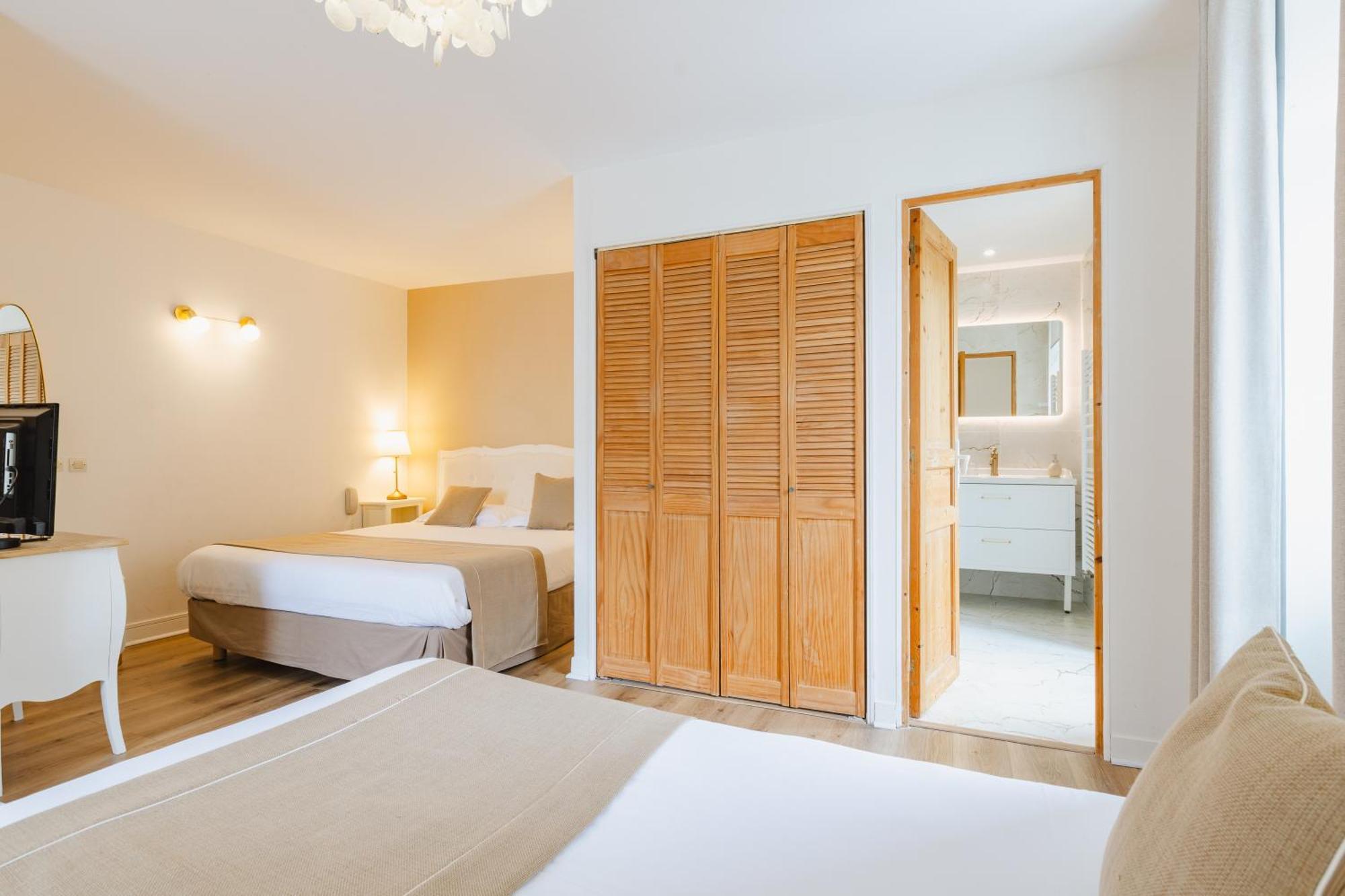 Demeures & Chateaux - De La Porte Saint-malo 3*